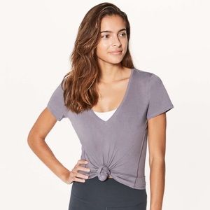 Lululemon: Love Tee V
